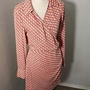 Stylish Faux Wrap Dress w Waist Ruching- NWOT